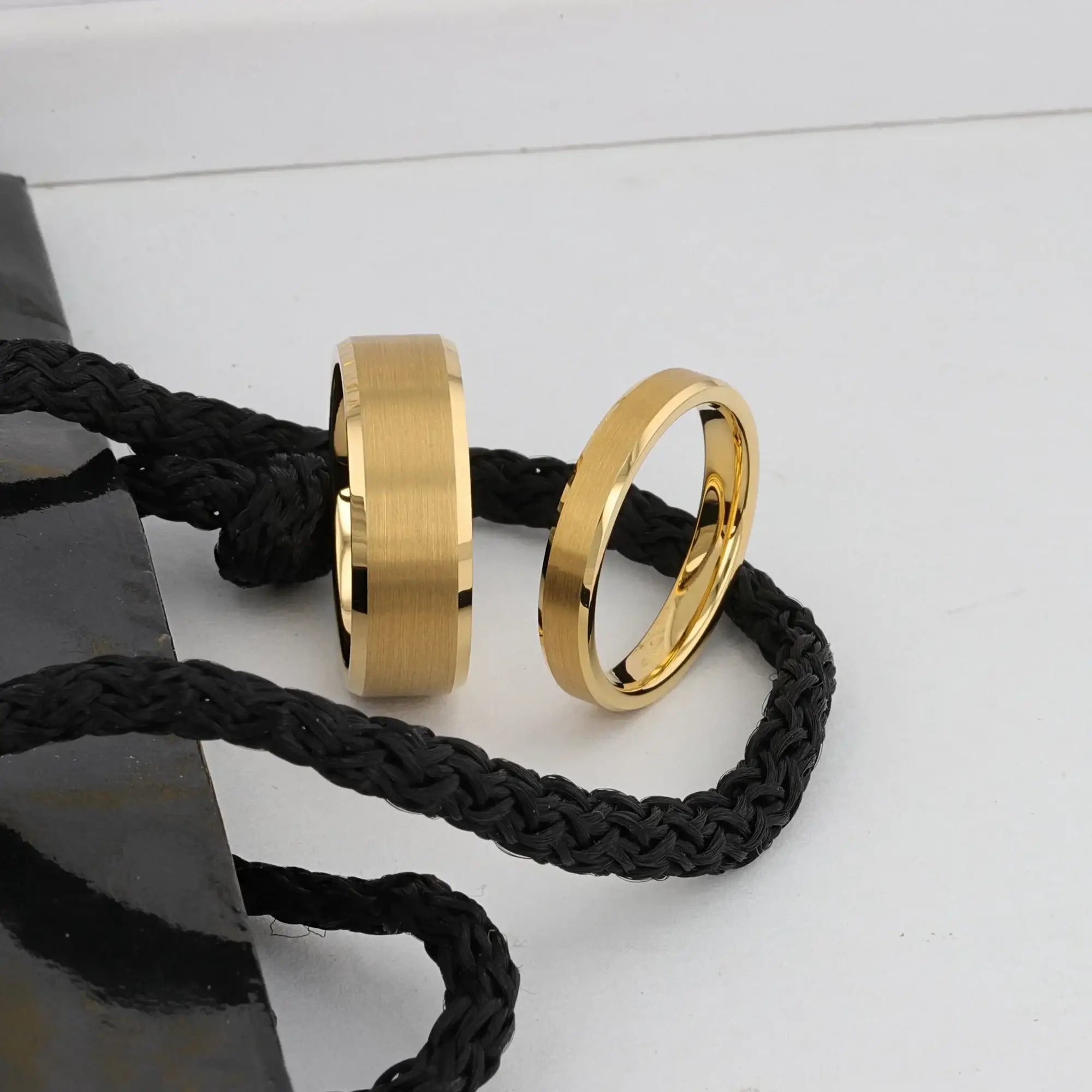 Alexandria gold-plated tungsten ring, detail view