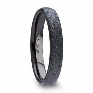 ABRA gewölbter, sandgestrahlter, kristalliner schwarzer Wolframring für Sie – 4 mm - 5 / Wolfram